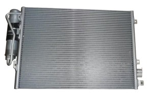Klimaanlagenkondensator-Kühler Dacia Logan Sandero 6001550660 Neu Original OE