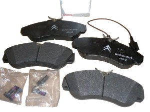 Jumper Boxer Vorderbremsbeläge 425456 Neu Original OE