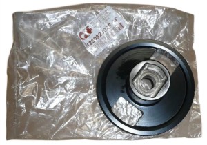 Kurbelwellenriemenscheibe für Renault Trafic III 1.6 dCi 123032302R Neu Original OE