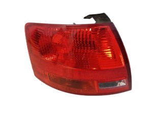 LINKE RÜCKLEUCHTE AUDI A4 B7 Kombi 8E9945095E
