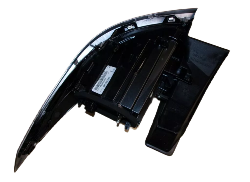 LAMPA LEWY TYŁ CITROEN DS3 CROSSBACK 9833591780