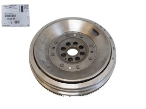 Zweimassenschwungrad Citroen C-Crosser Peugeot 4007 2.2 HDI 0532T5 Neu Original OE