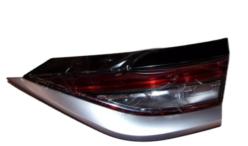 LAMPA PRAWY TYŁ CITROEN DS3 CROSSBACK 9833607280 IDEALPARTS.PL