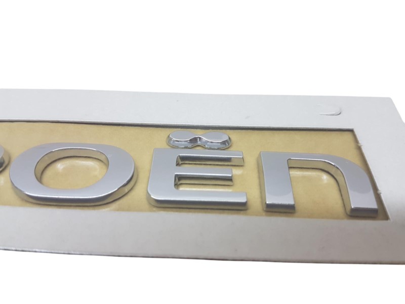 Emblemat Citroen Picasso 8666CH