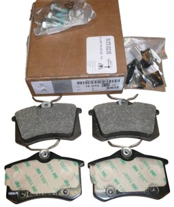 Hintere Bremsbeläge 1607083280 Citroën C3 Peugeot 206 PICASSO Neu Original OE