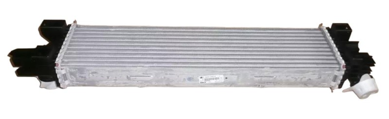 INTERCOOLER CHŁODNICA POWIETRZA RENAULT TRAFIC 1.6 DCI 144962019R