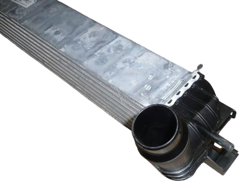 INTERCOOLER CHŁODNICA POWIETRZA RENAULT 2.0 DCI 144610001N IDEALPARTS.PL