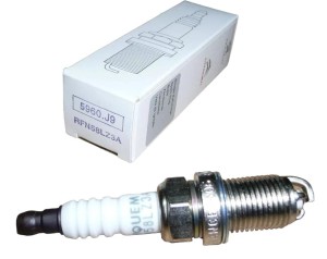 Zündkerze A515 Citroën Peugeot 5960J9 Neu Original OE