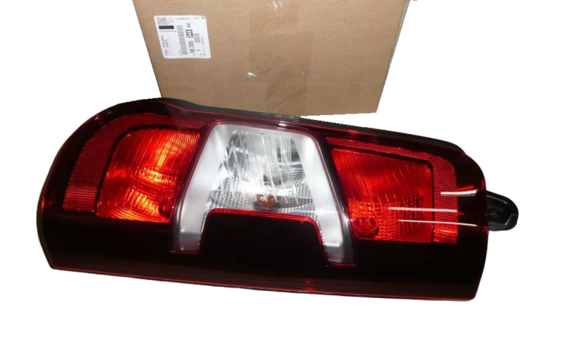 LAMPA LEWY TYŁ CITROEN PEUGEOT OPEL TOYOTA 9820554880