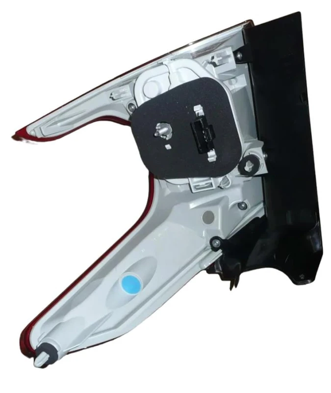 LAMPA LEWY TYŁ PEUGEOT 20089678074280 IDEALPARTS.PL