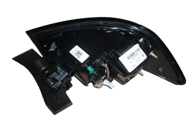 LAMPA PRAWA TYŁ RENAULT CLIO IV 265504307R IDEALPARTS.PL