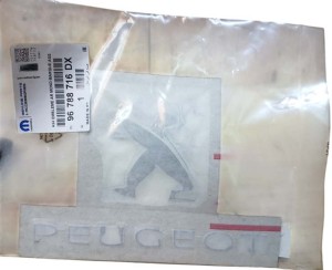 Peugeot Monogramm 2008 Zurück 96788716DX Neu Original OE