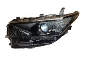Linker Scheinwerfer 81170-02K30 Toyota Corolla E18 Neues Valeo AURIS Original (1)
