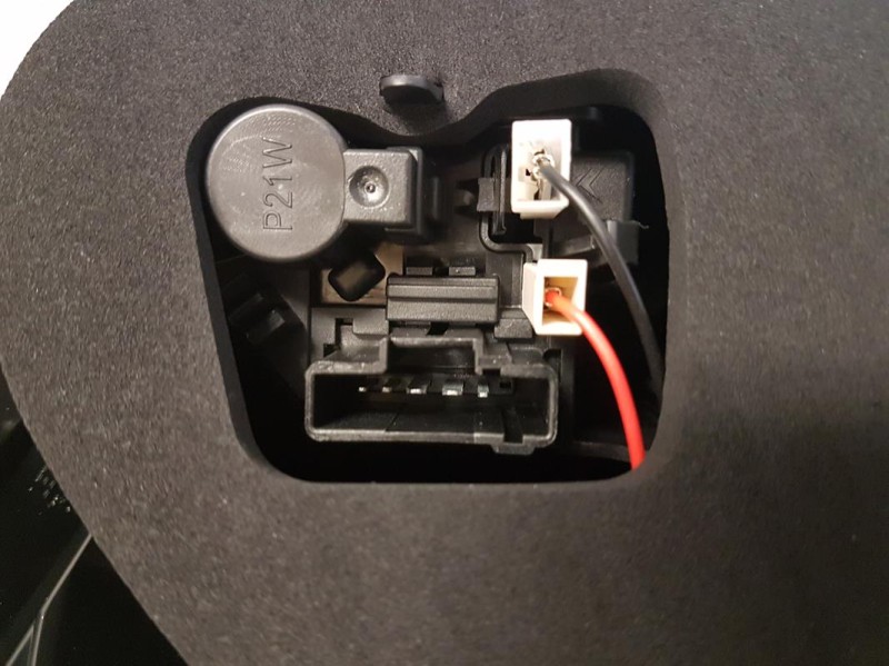 LAMPA PRAWY TYŁ CITROEN DS4 6351.KT