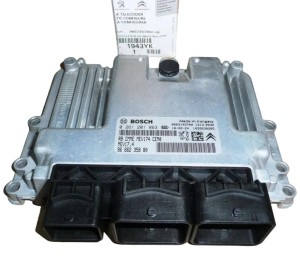 Einspritzsteuergerät ECU Peugeot 1943YK Neu Original
