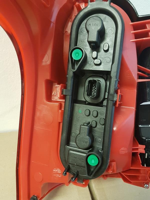 LAMPA PRAWY TYŁ PEUGEOT 5008 6351KH NOWY ORYGINAŁ OE IDEALPARTS.PL