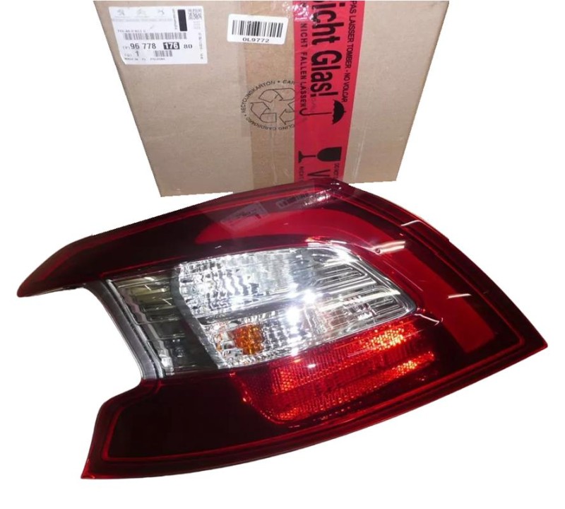 Lampa Lewy Tył Peugeot 308 II 9677817680