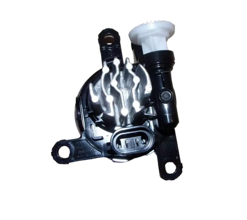 Lampa Przeciwmgielna Przód Peugeot 2008 9831303880 IDEALPARTS.PL