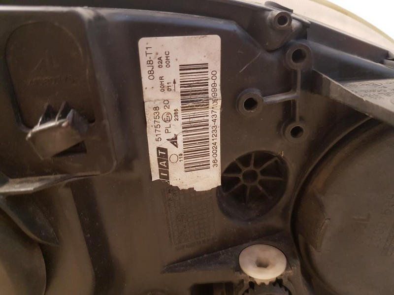 Reflektor Lewy Fiat Bravo 51757538 Oryginał IDEALPARTS.PL
