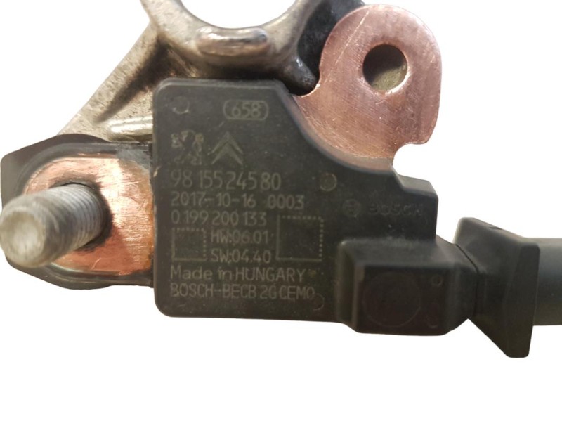 AL0230 (3).jpg